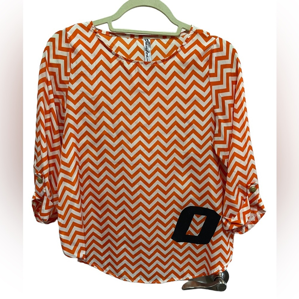 Bamboa - orange and white top - Black O - size Small